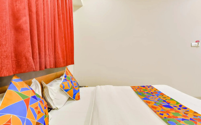 Flagship 76949 Hotel Happinex