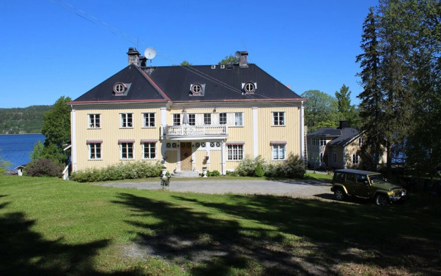 Salsåker Herrgård