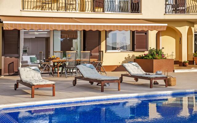 Villa Oliva