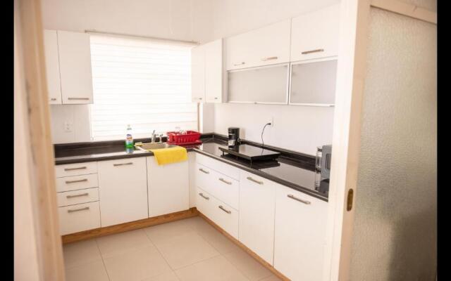 4 Master Suite for 2 People
