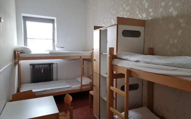 LaOla Living - Hostel