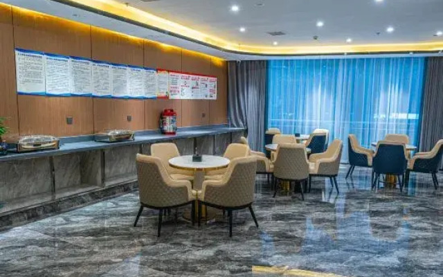 RIS Esports Hotel