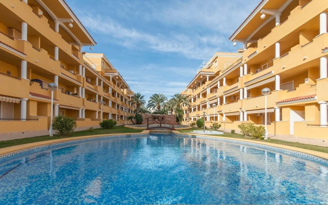 Cascades in D nia With 2 Bedrooms and 1 Bathrooms