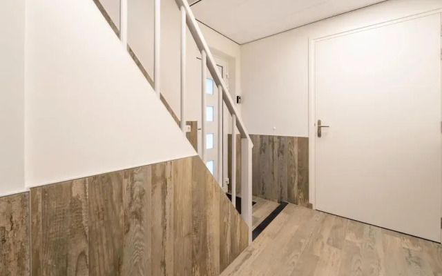 Beautiful Apartment Near Recreational Facility