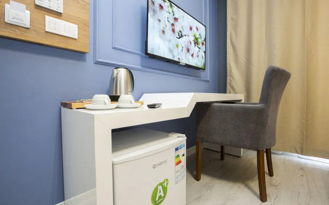 Бутик-отель Taksim Leon's Hotel Cafe & Spa