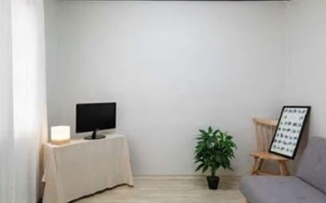 Domini's Local Style House