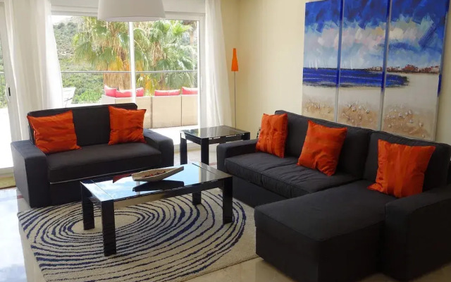 Sanroque Club Apartment