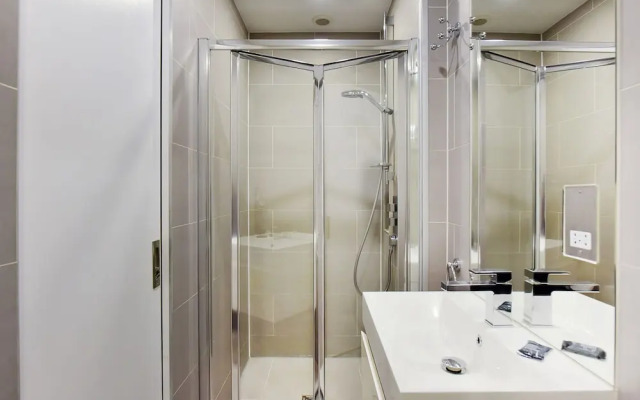 Stanhope Mews Style - 4sms