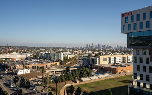 Kasa Sunset Los Angeles