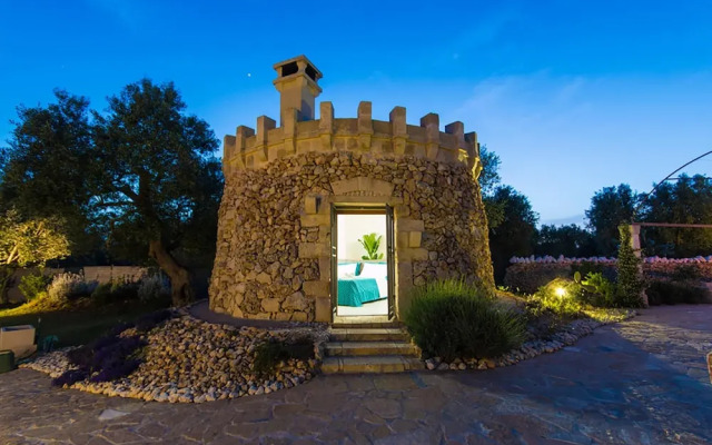 Tenuta Bouganville With Garden And Pool