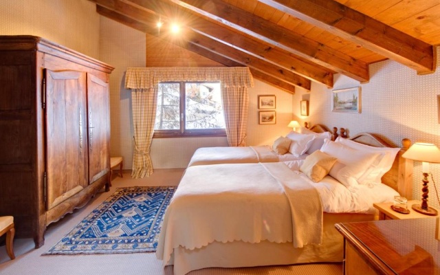 Chalet and Penthouse Zen, two Properties, 100m from Ski Lift and Piste – Guest Rooms – Zermatt