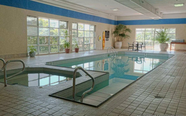 TownePlace Suites by Marriott Niagara Falls Canada