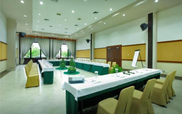 Hotel Niagara Parapat