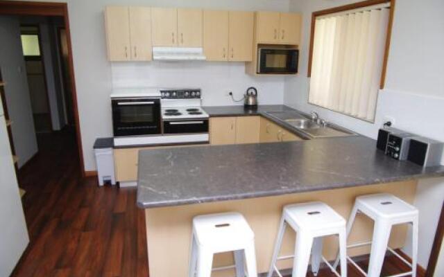 Breakaway, 11 Scott Street