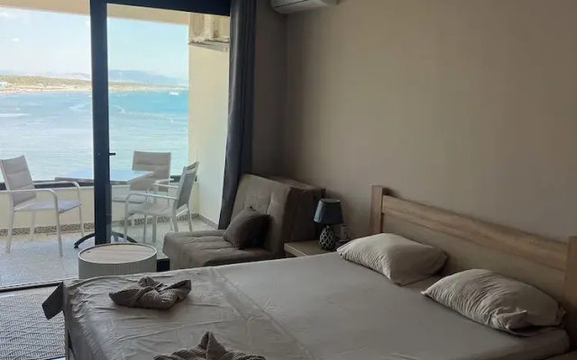 Seastar Apartments
