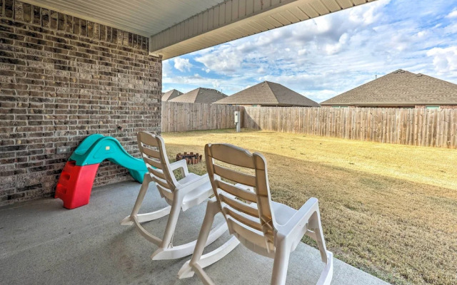 Fayetteville Home: Near University & Biking Trails