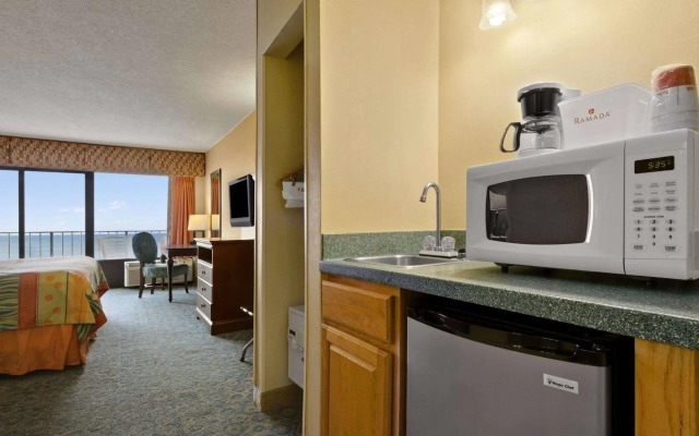 DoubleTree by Hilton Virginia Beach Oceanfront South