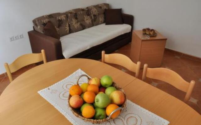 Apartments Miana