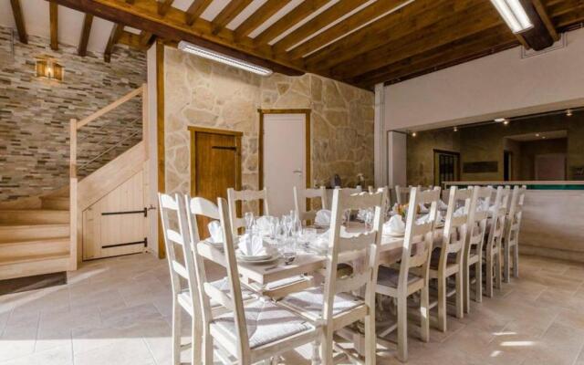 Gîte Balnot-sur-Laignes, 7 pièces, 15 personnes - FR-1-543-188