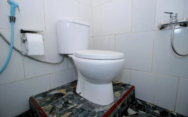 Anie 71 Residence by OYO Rooms