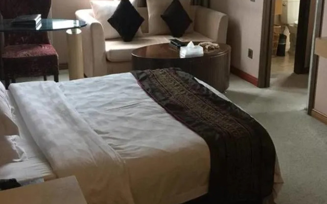 Youfeng Lakeview Hotel