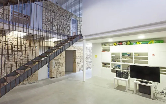 The Camp Doniños - Hostel