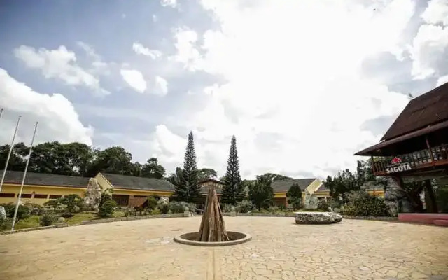 Resort Dakke Măng Đen