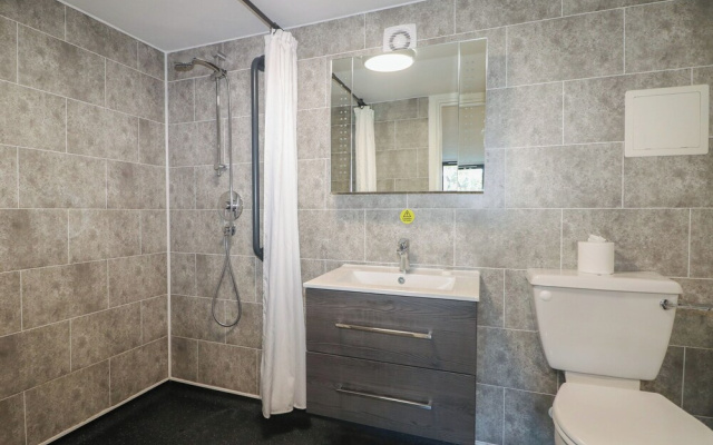 Marine Court Suite