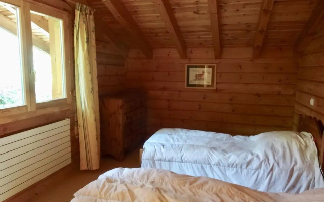 Chalet Demi-Quartier, 7 pièces, 14 personnes - FR-1-560-36