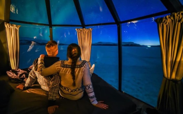 Room in Lodge - Peace & Quiet Hotel Floating Glass Room for 2 Guests Experience Northern Lights
