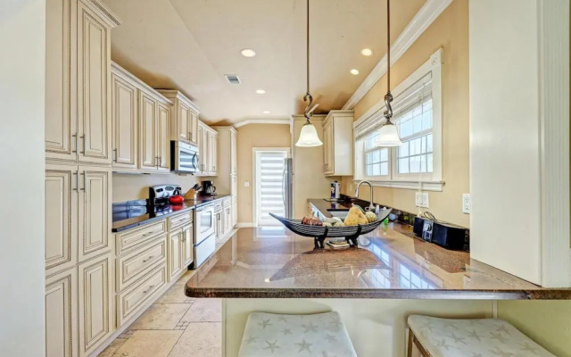 Anna Maria Island Surfside Bungalow