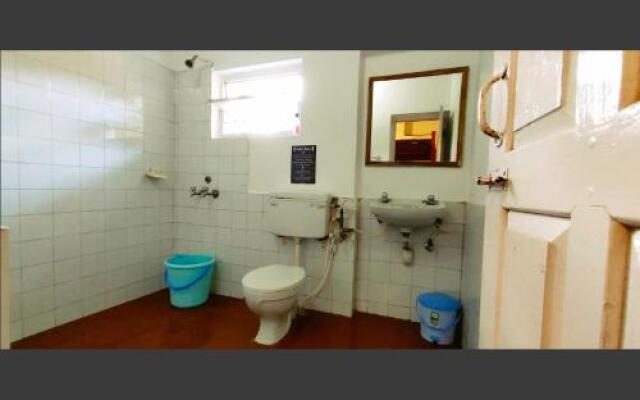The Birdhouse Backpackers Hostel