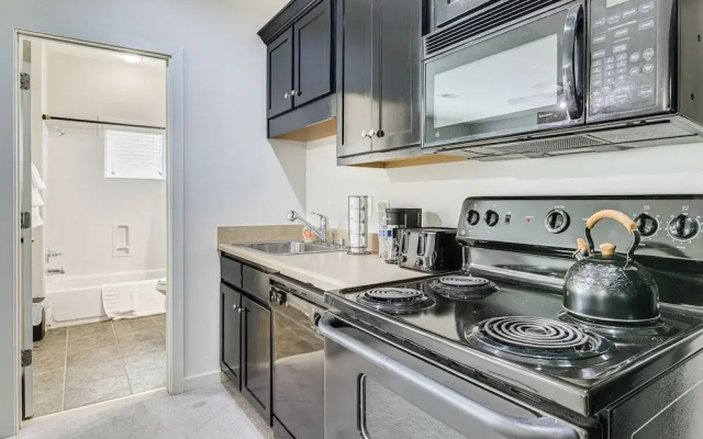 Wfh-friendly Memphis Studio Near Hospitals & Dtwn!