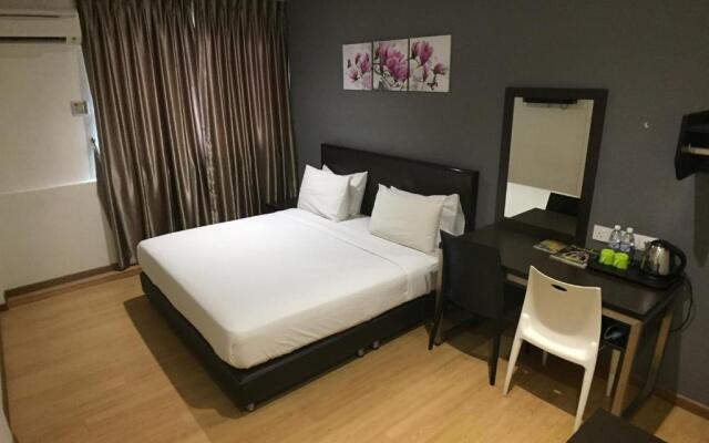 Padungan Hotel