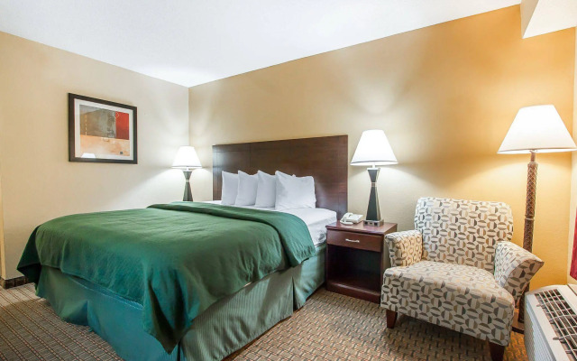 Quality Inn White House