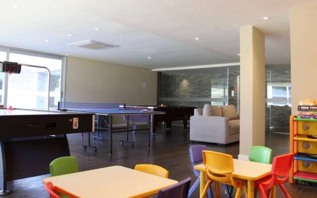 Ocean Front Deluxe Apartment