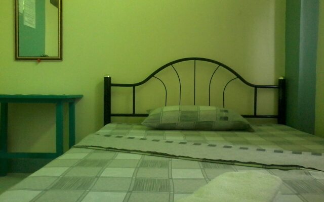 Ayahmi Hostel