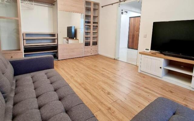 Eden Apartment