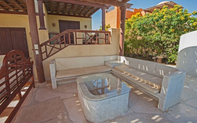 Villa in El Gouna with Pool