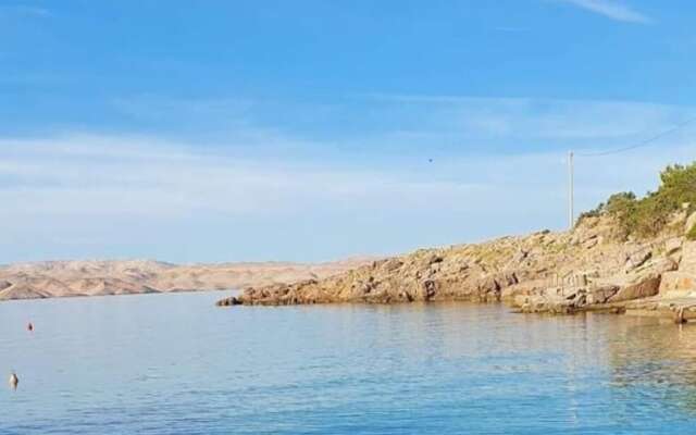 Mil - 30 m From Beach - SA3