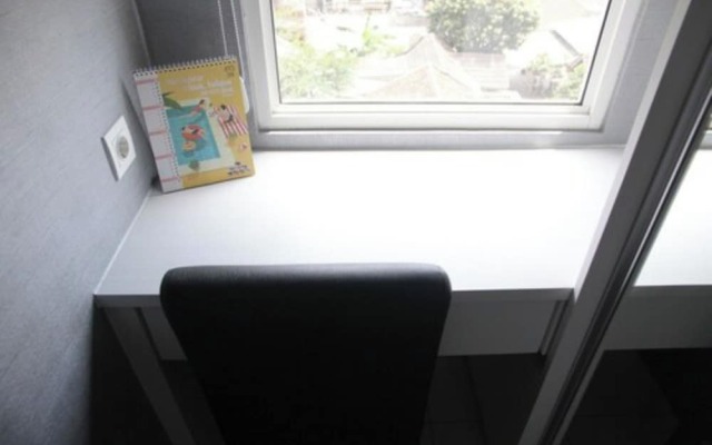 Modern and Comfortable Studio Apartment Springlake Summarecon near Summarecon