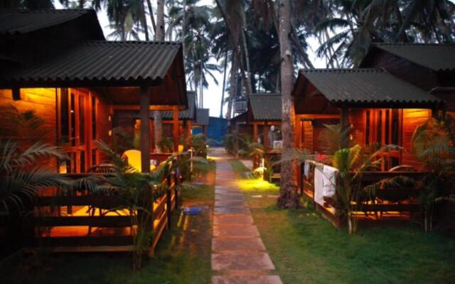 Royal Wood Beach Resort