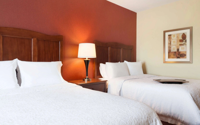 Hampton Inn & Suites Williston