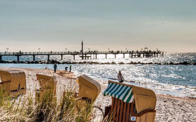 Holiday Apartment Coastal Love