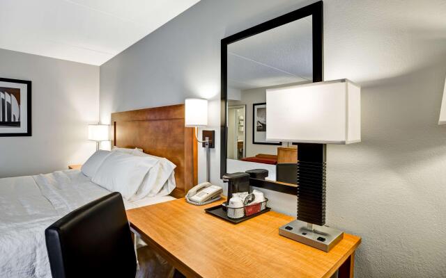 Hampton Inn Norfolk-Naval Base