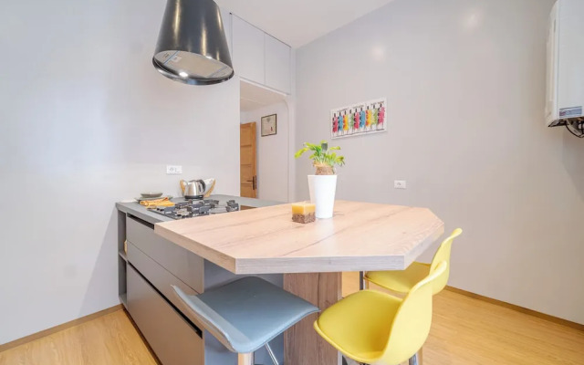 Bright Apartment A Few Steps From Via Garibaldi