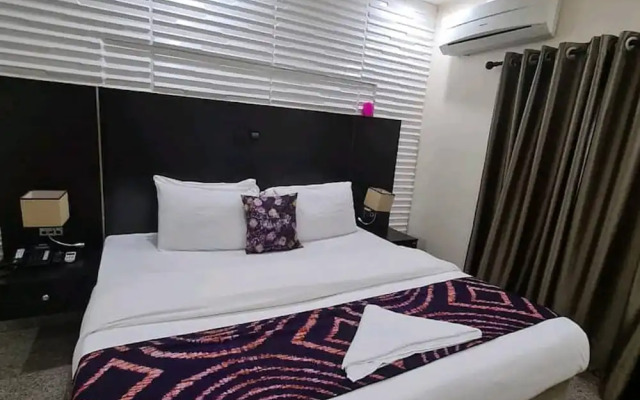 Sinclair Hotel