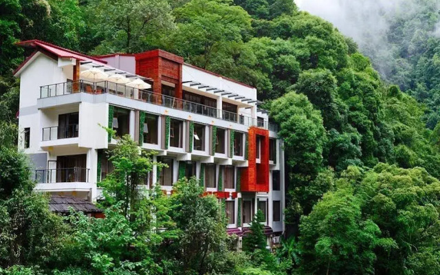 Yunzhihui Longsheng Hot Spring Boutique Hotel