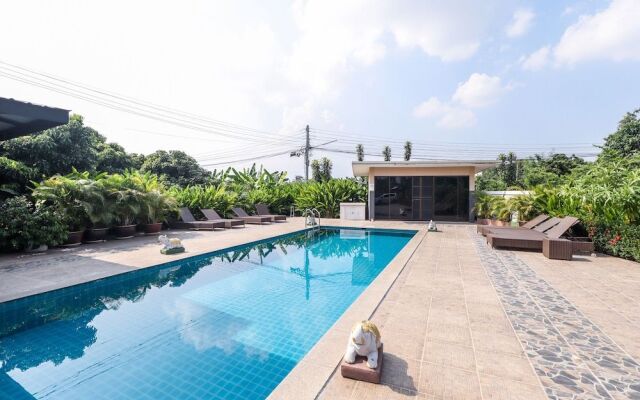 Oyo 361 Relax Garden House