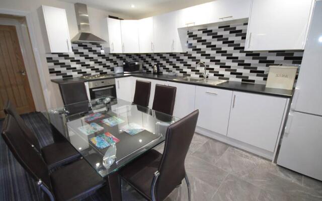 Marine Apartment